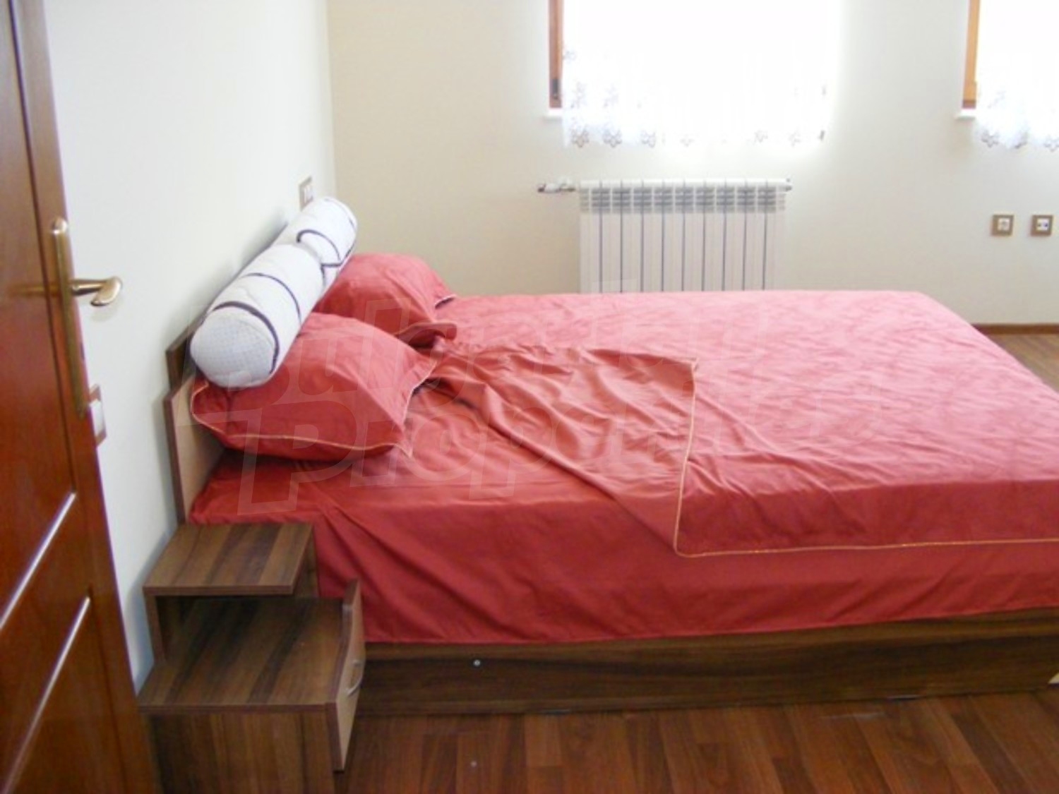 Gallery Picture 10