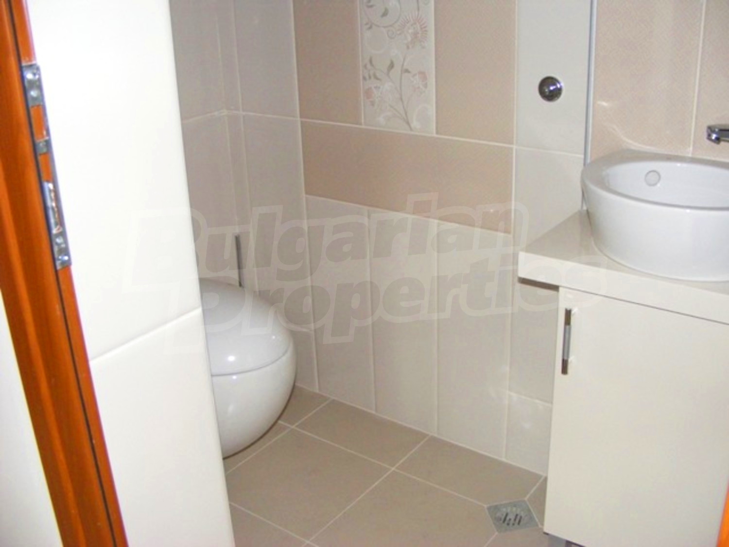 Gallery Picture 15