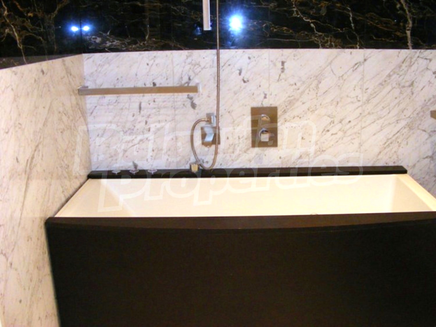 Gallery Picture 22