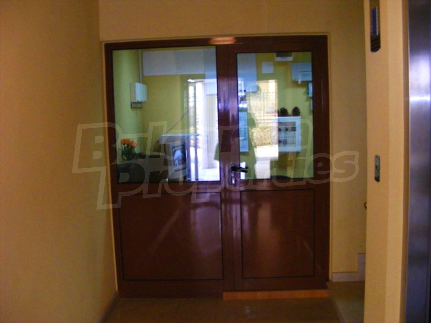 Gallery Picture 33