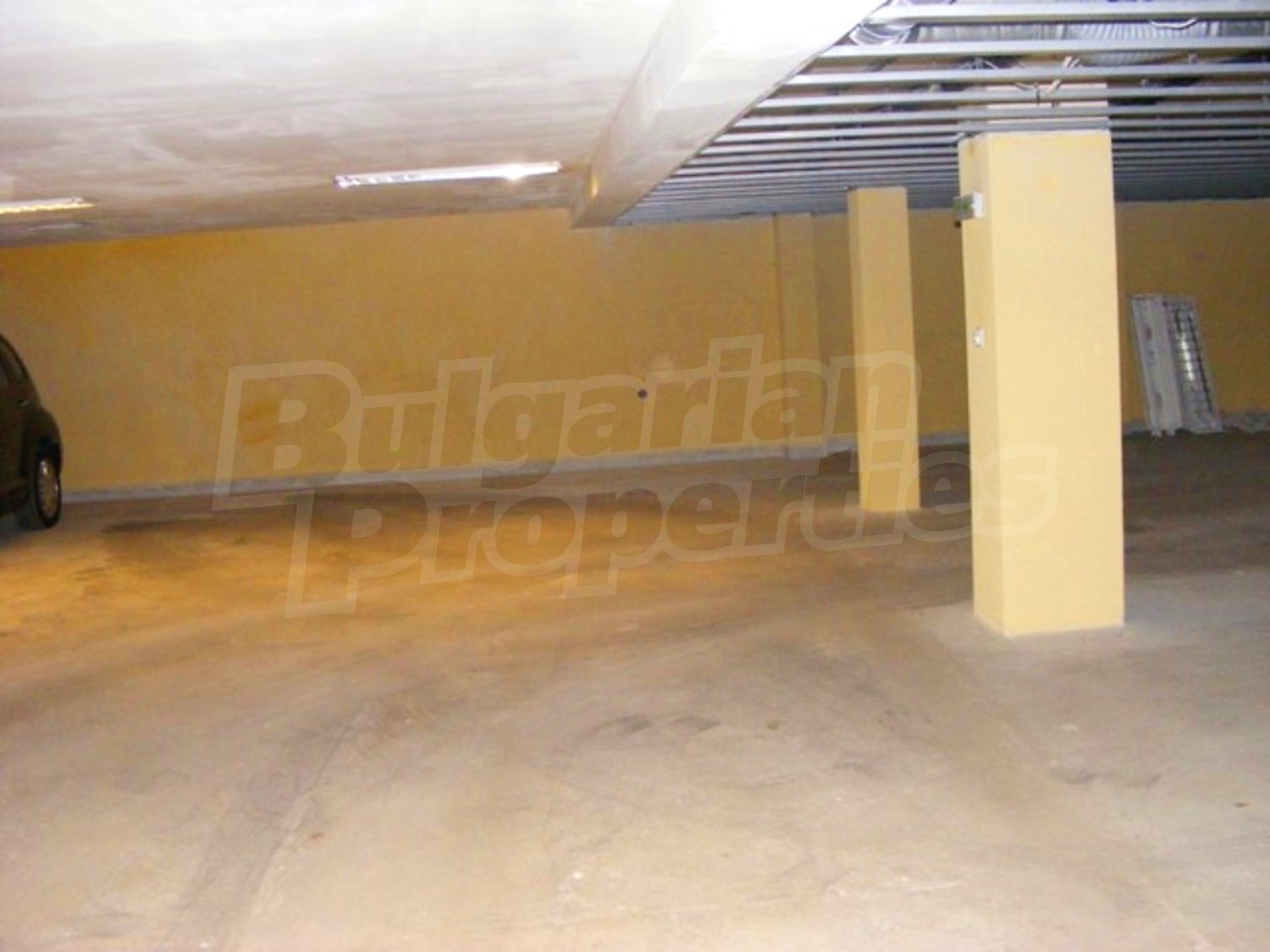 Gallery Picture 35