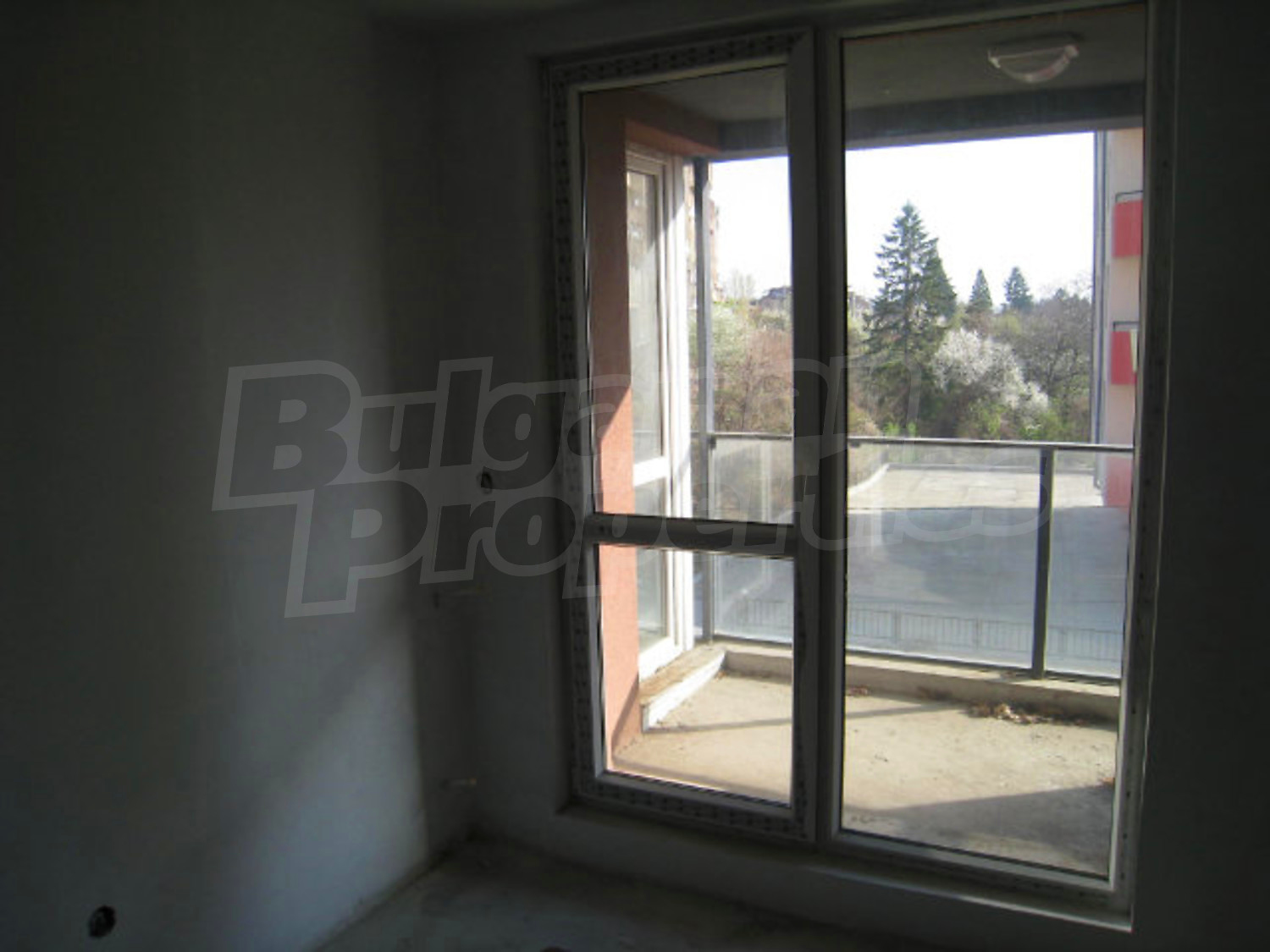 Gallery Picture 10