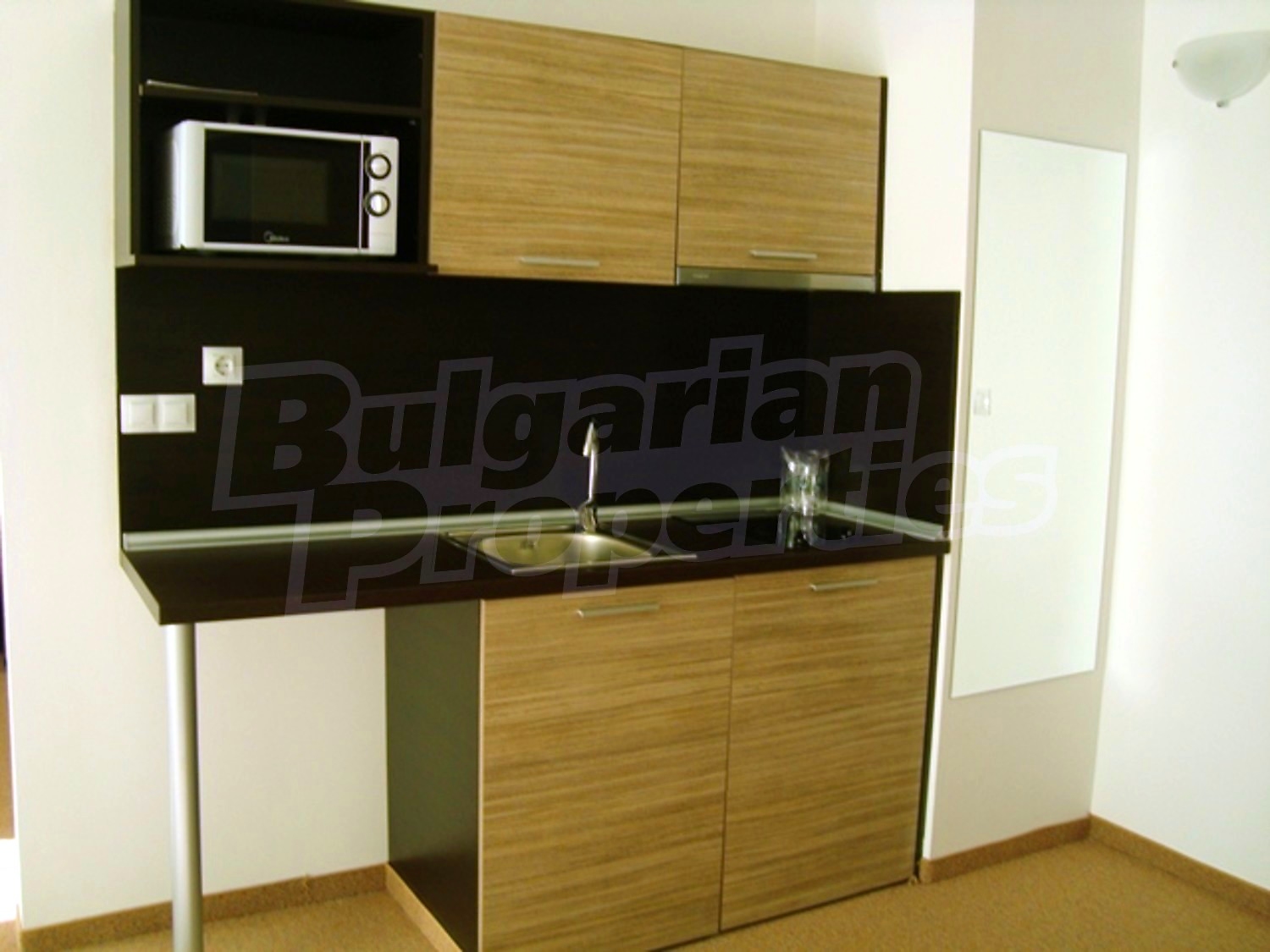 Gallery Picture 13