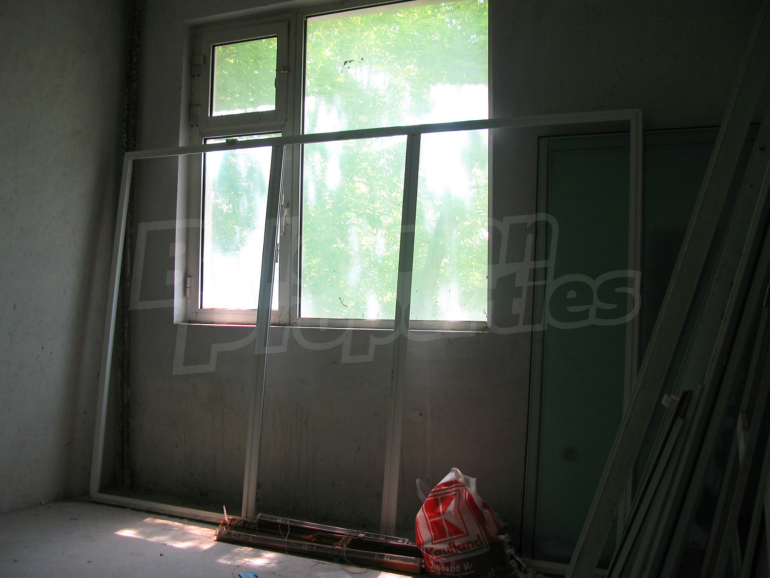Gallery Picture 8