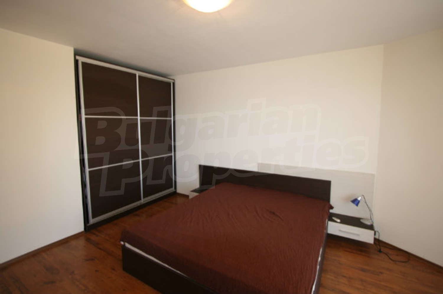 Gallery Picture 25