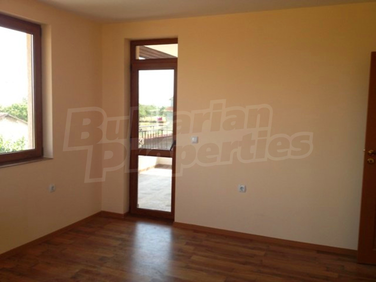 Gallery Picture 10
