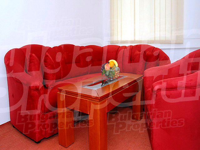 Gallery Picture 51