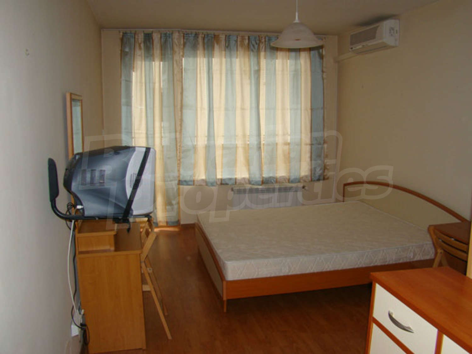 Gallery Picture 12