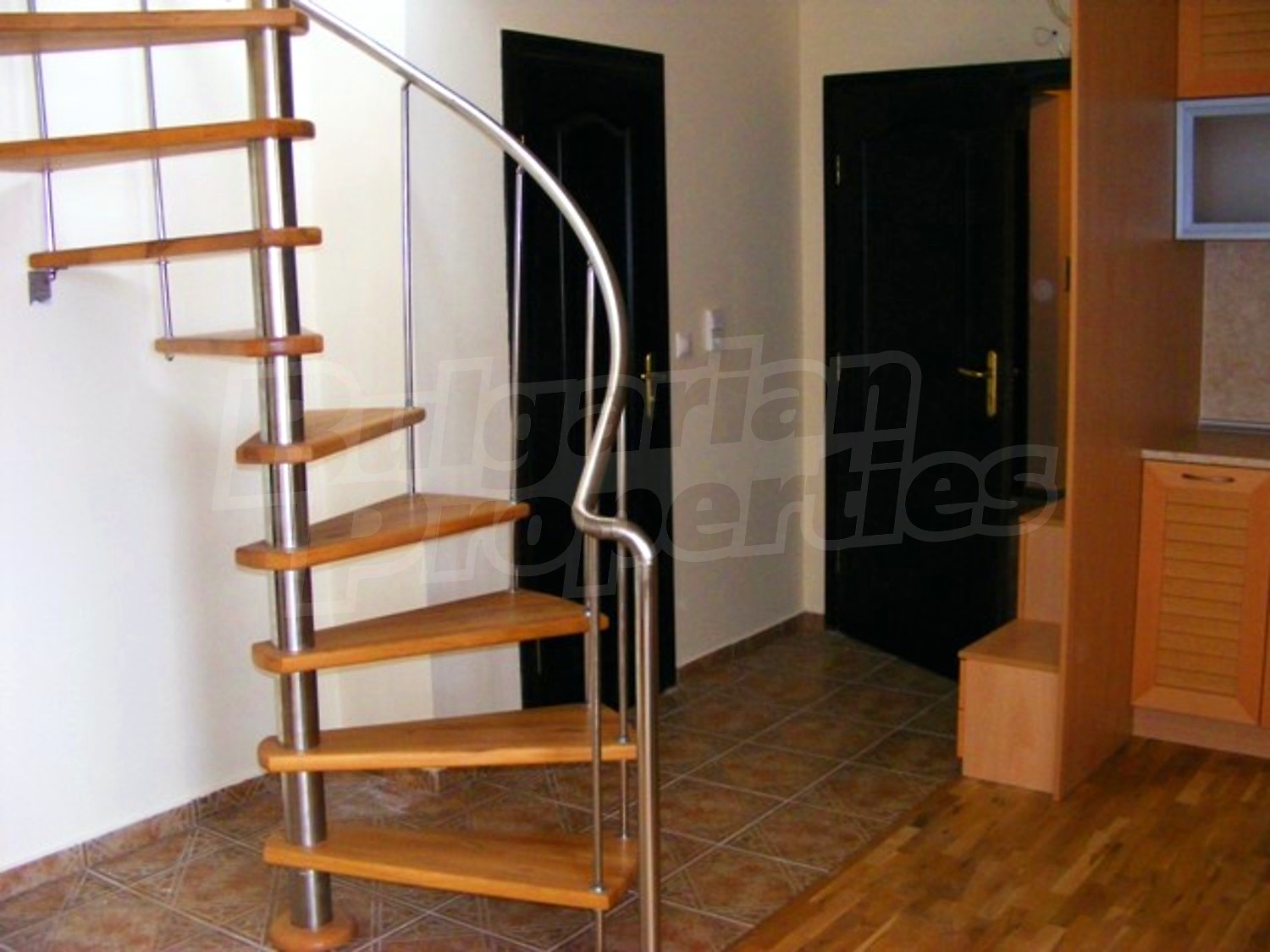 Gallery Picture 7