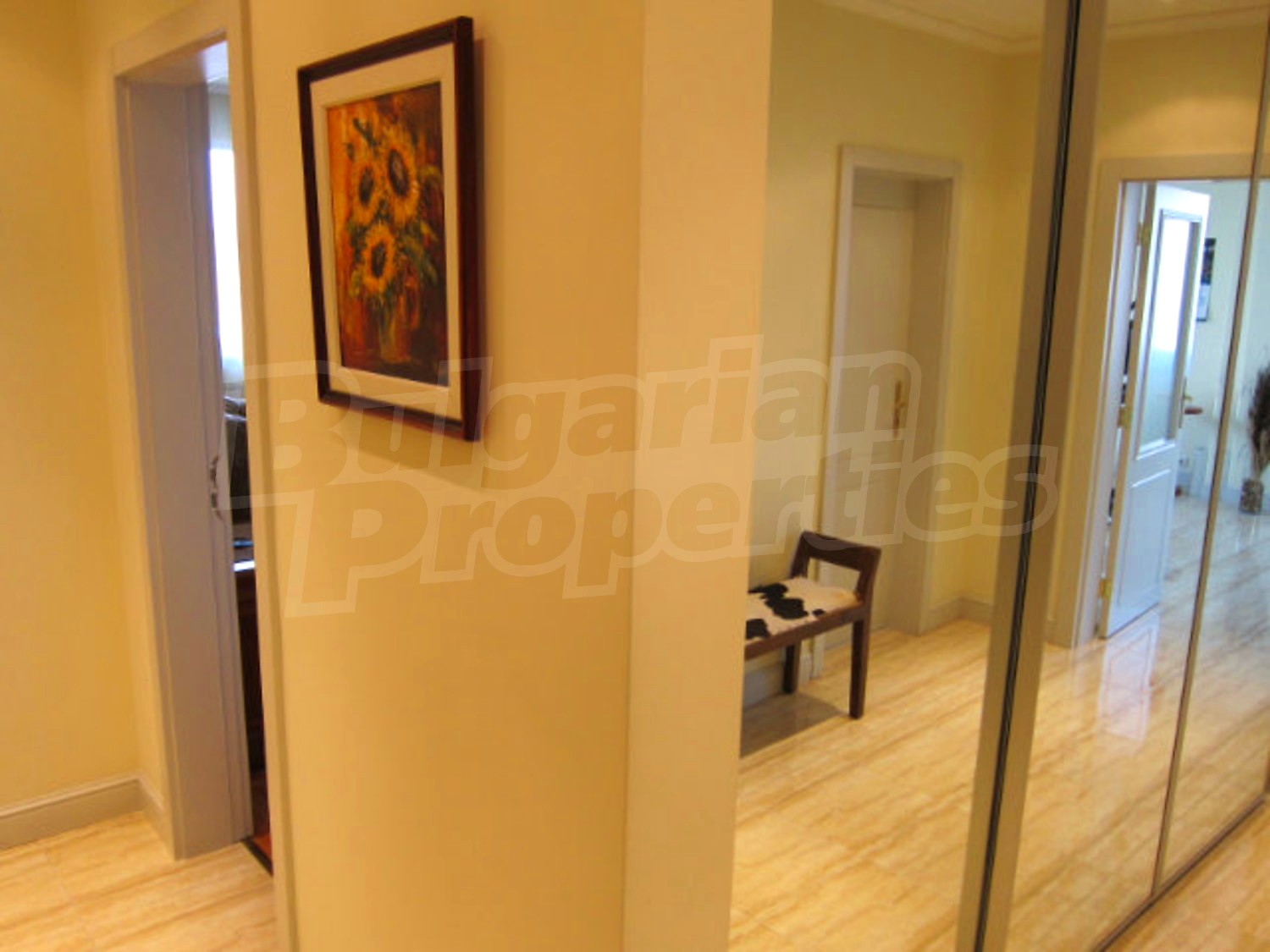 Gallery Picture 13