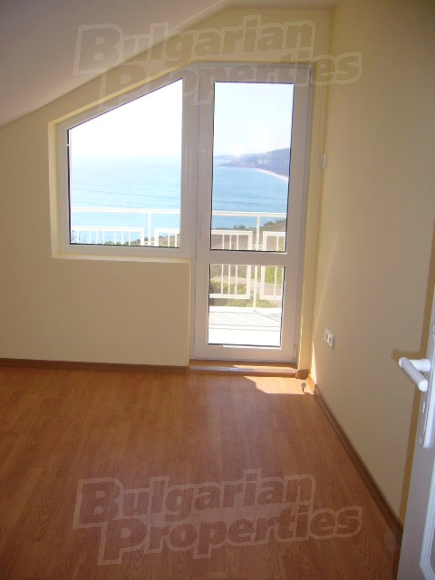 Gallery Picture 3