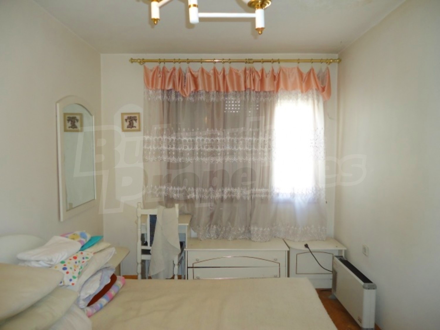 Gallery Picture 10