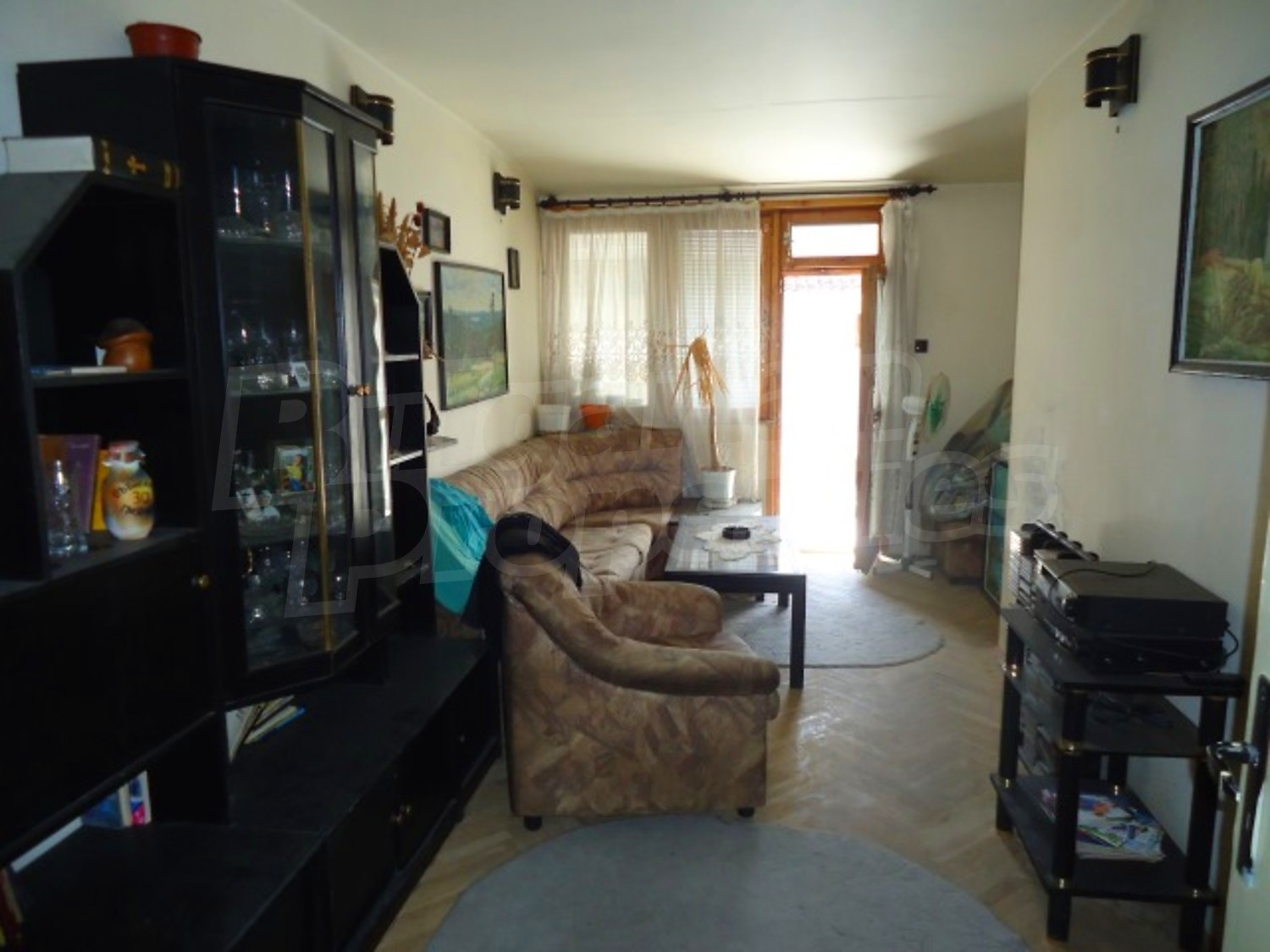 Gallery Picture 12