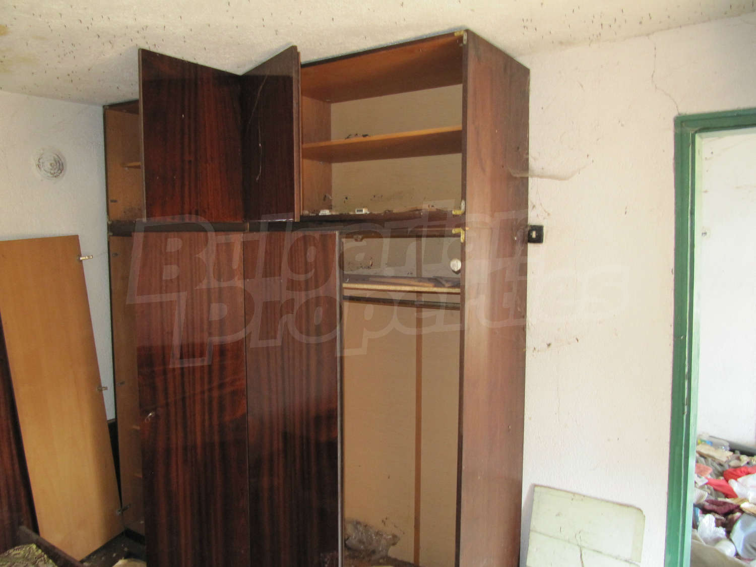 Gallery Picture 13