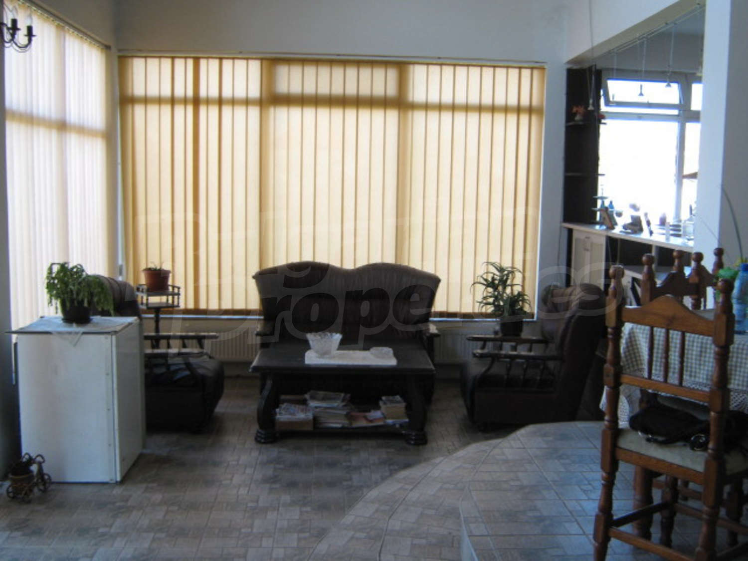 Gallery Picture 6