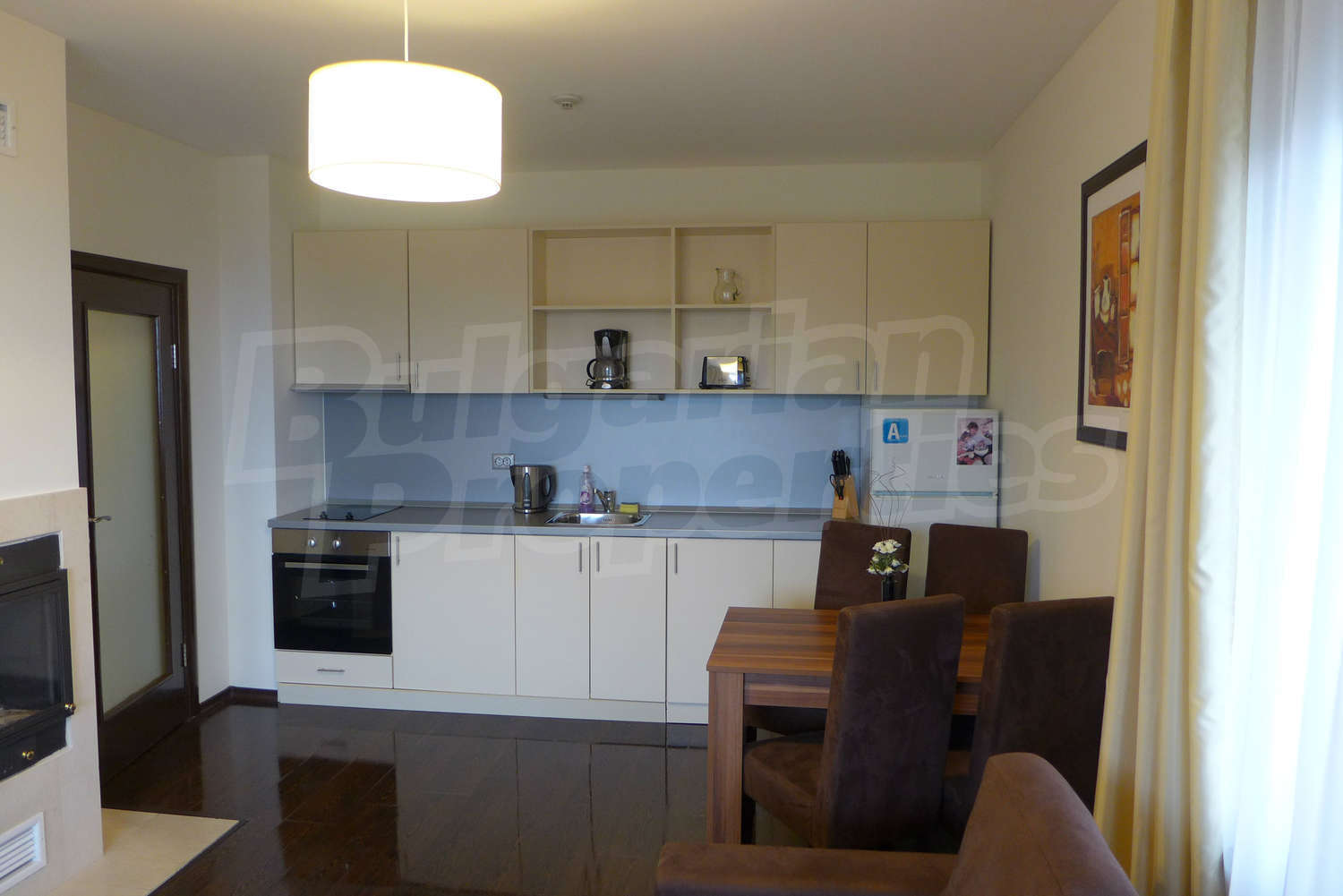Gallery Picture 5