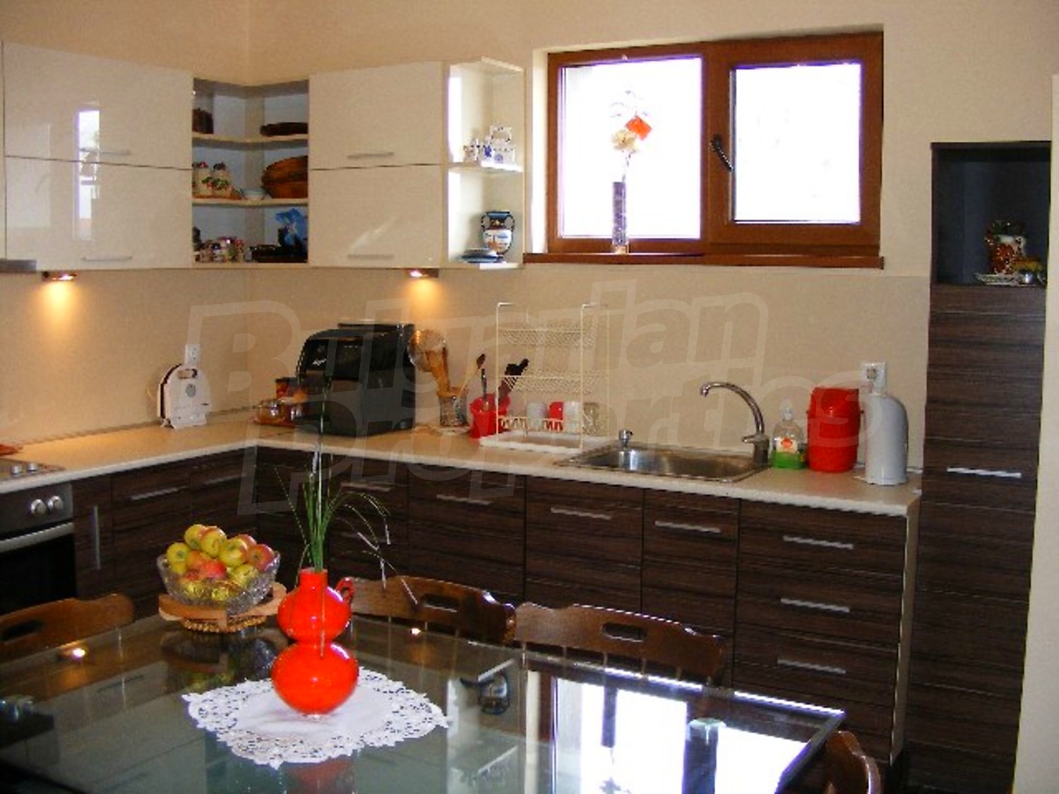 Gallery Picture 13