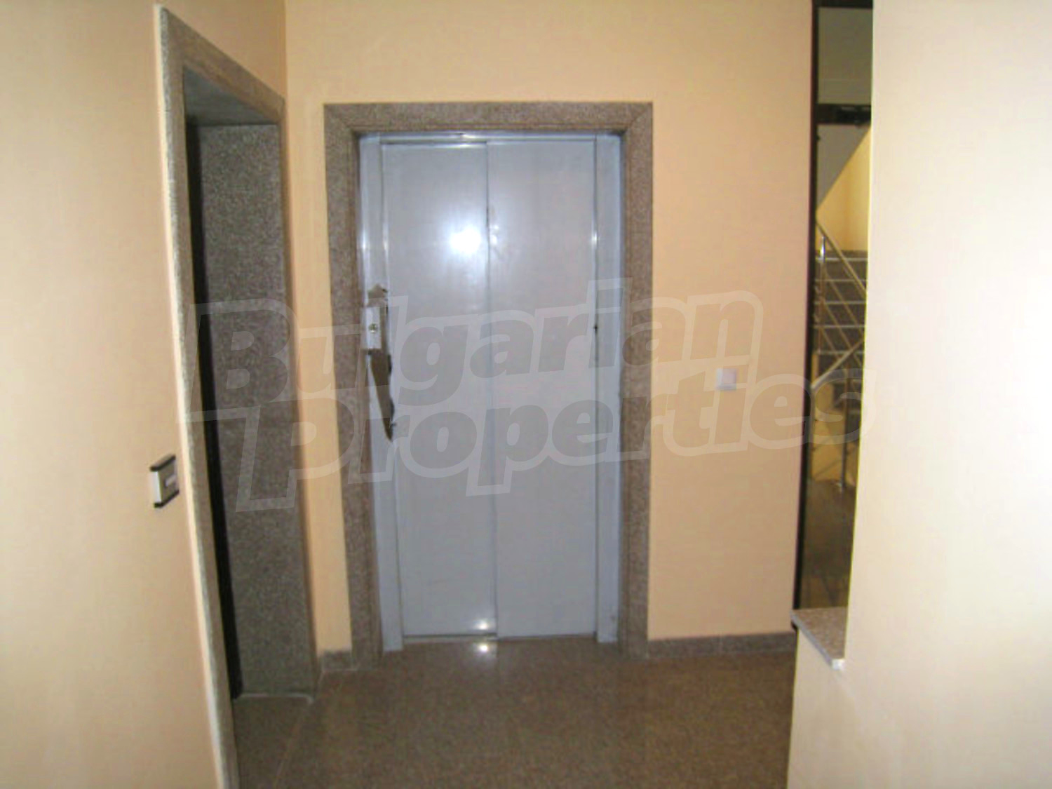 Gallery Picture 13