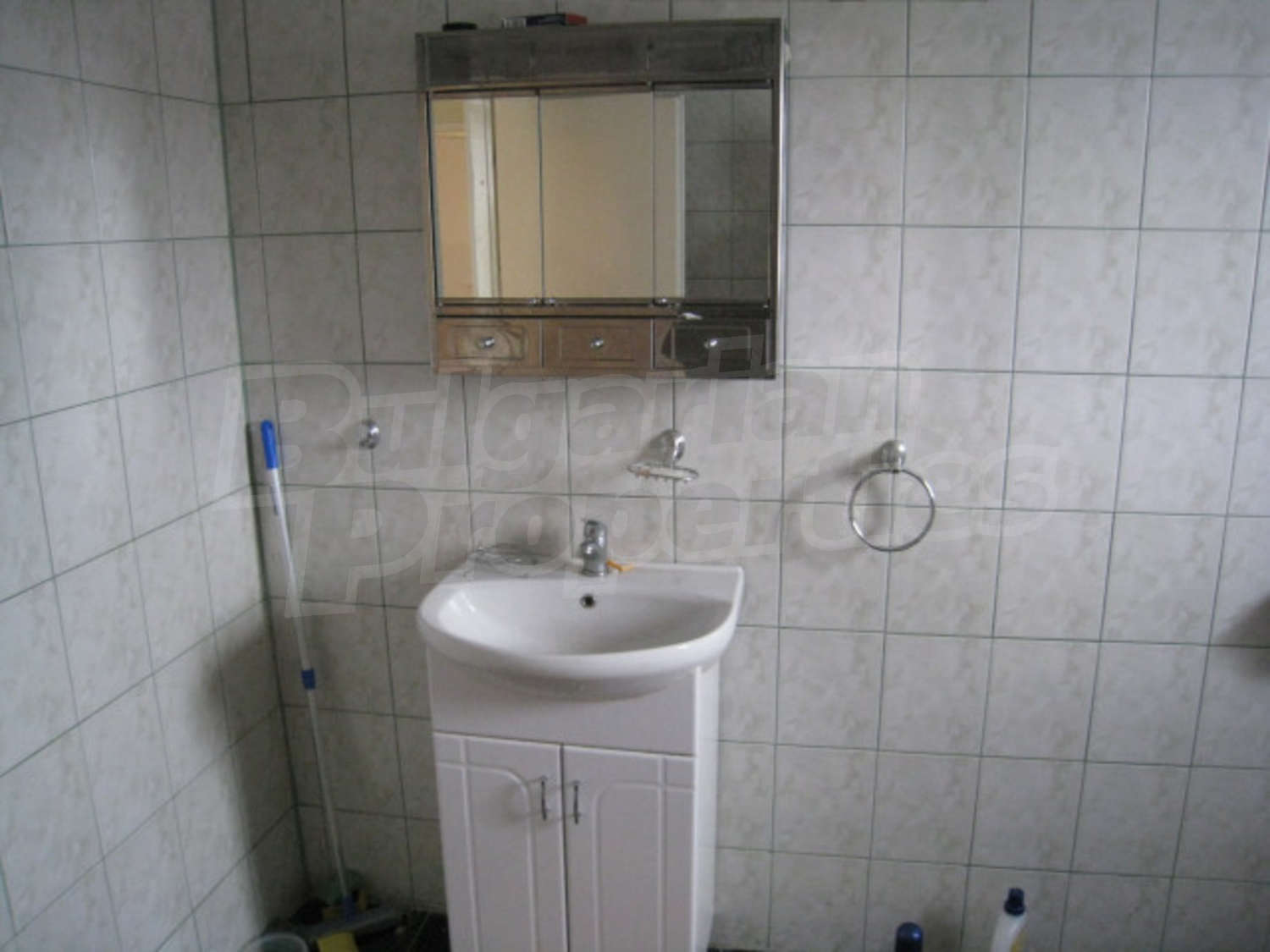 Gallery Picture 17