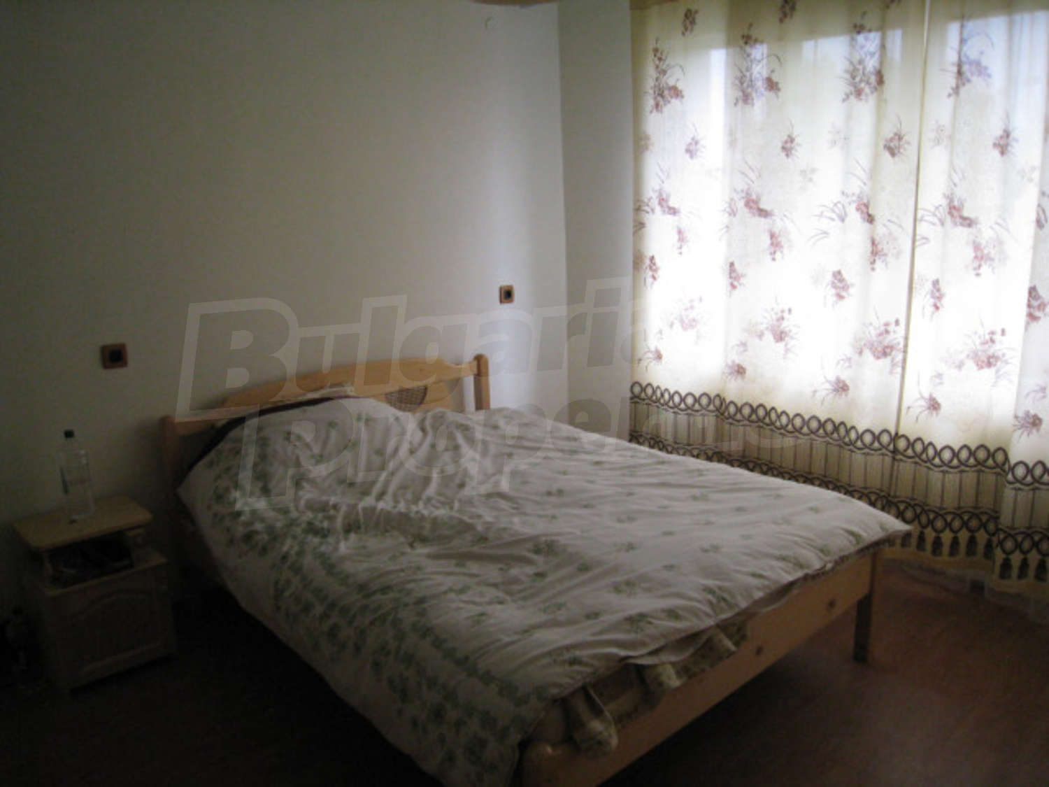 Gallery Picture 9