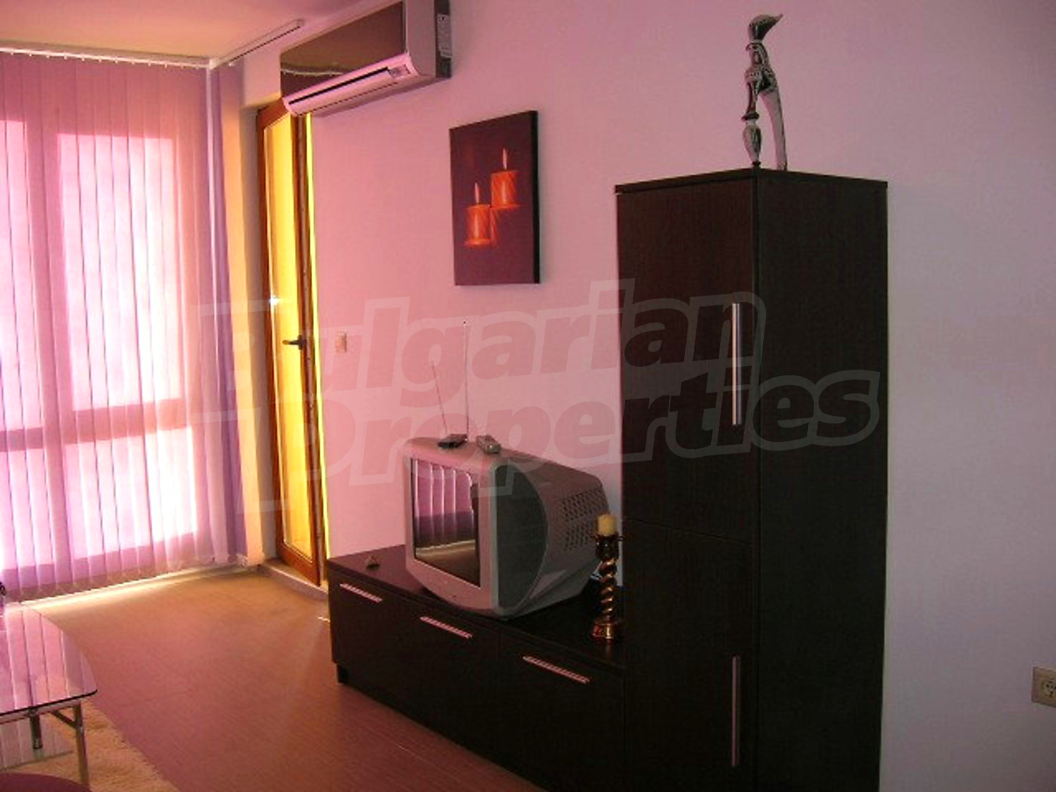 Gallery Picture 4