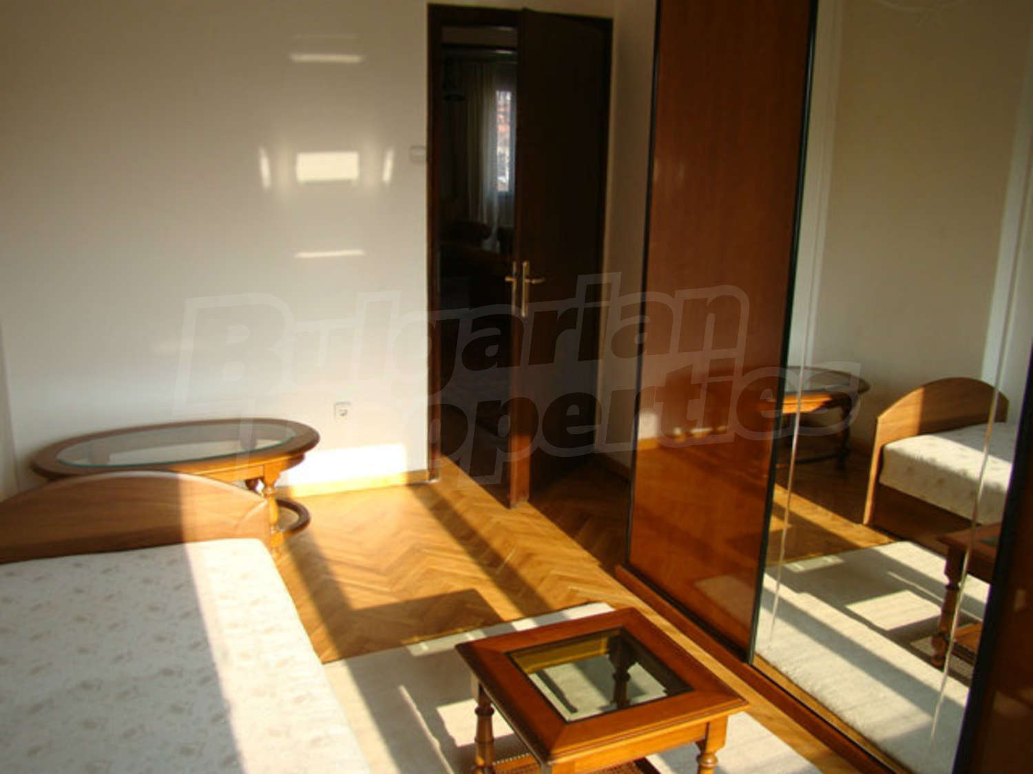 Gallery Picture 8