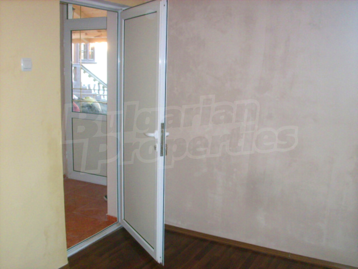 Gallery Picture 9