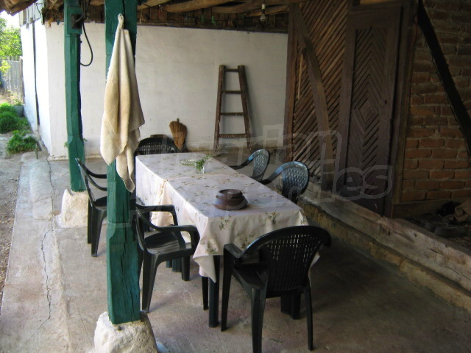 Gallery Picture 12