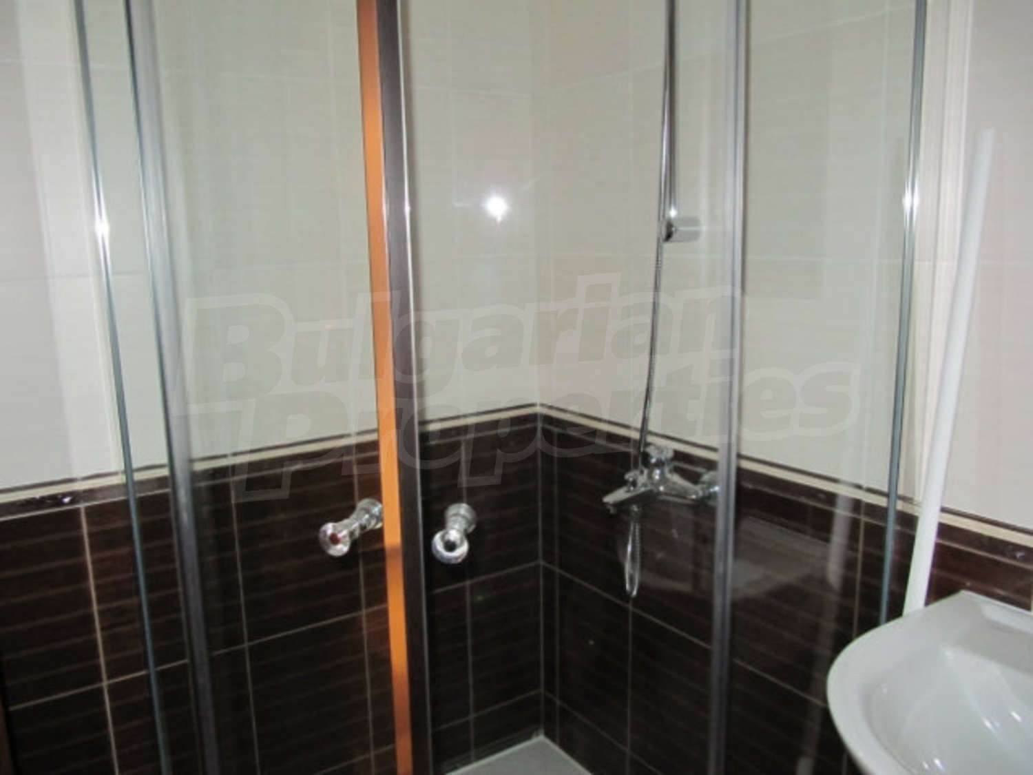 Gallery Picture 24