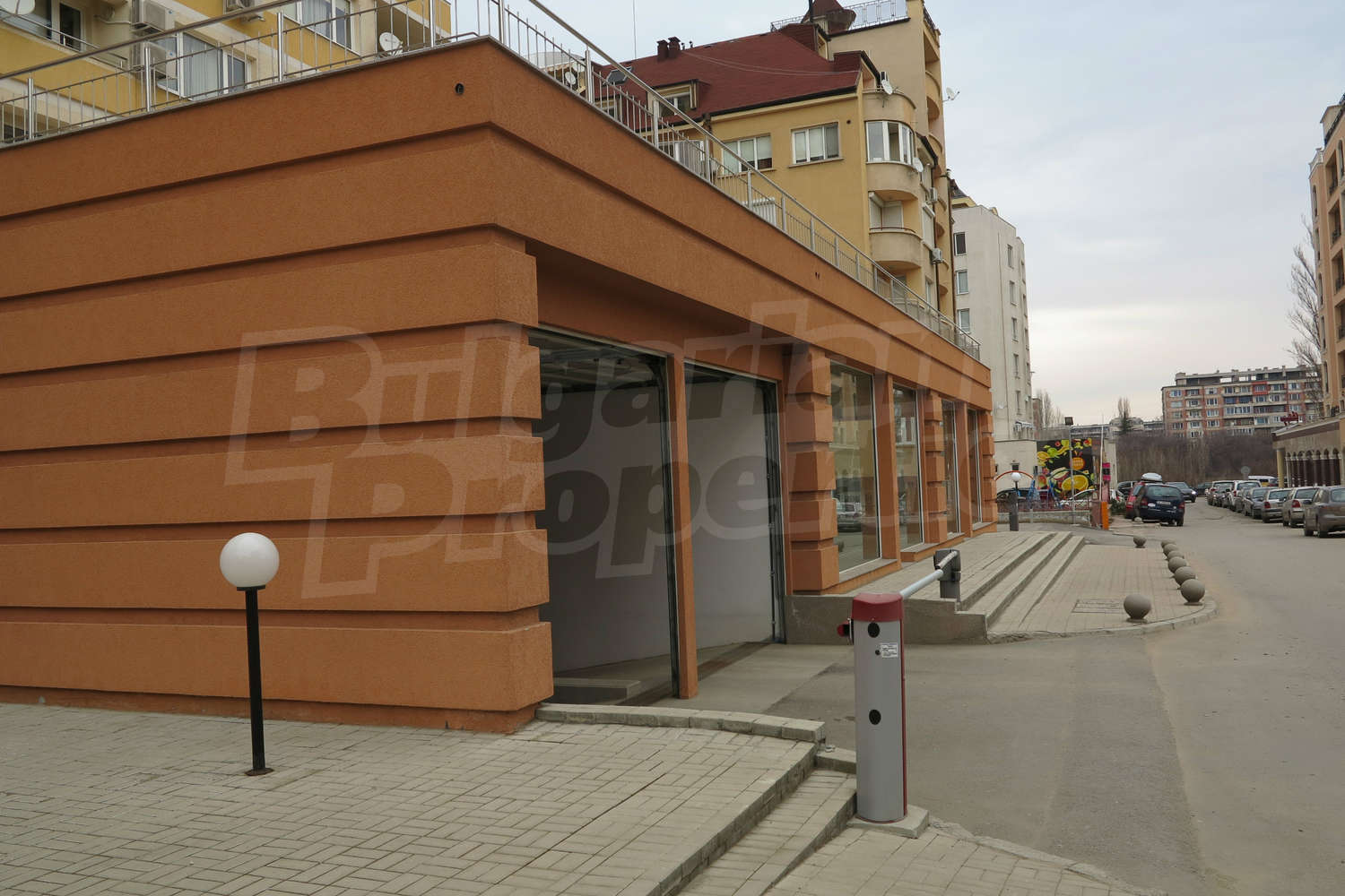 Gallery Picture 36