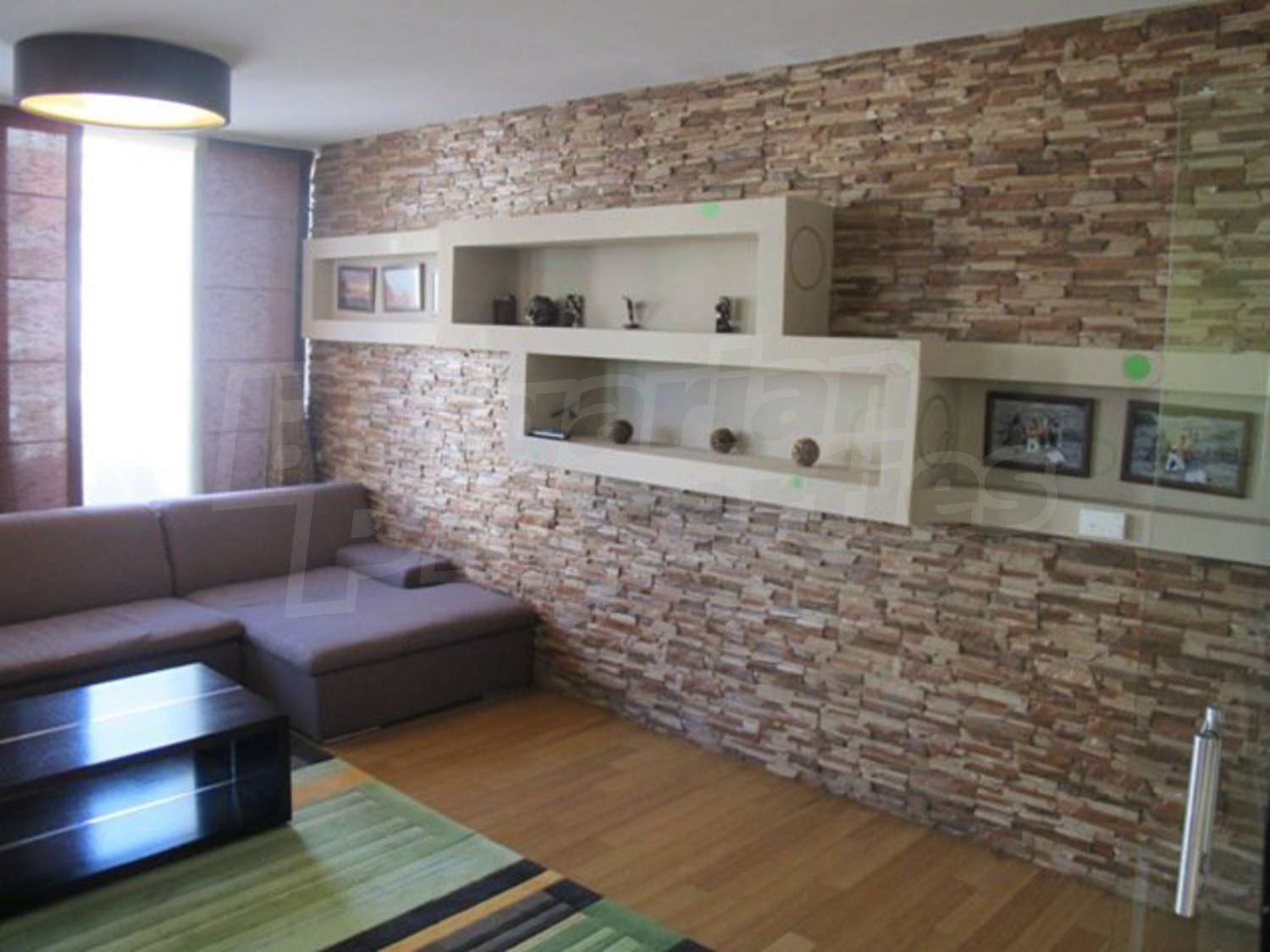 Gallery Picture 5