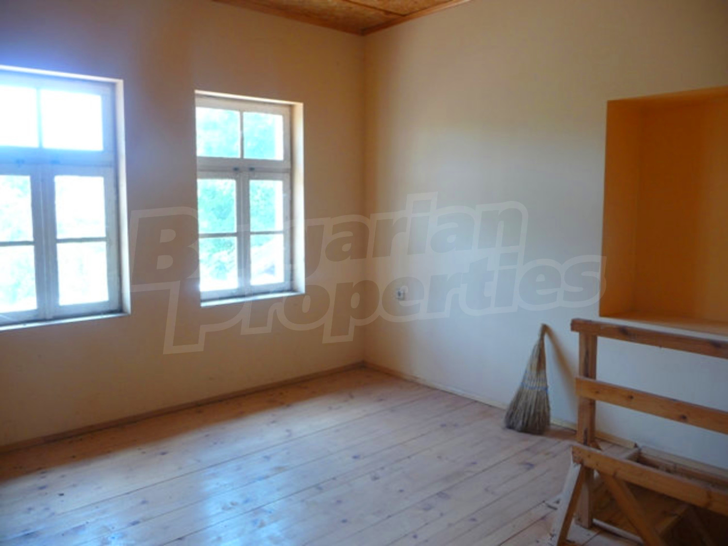 Gallery Picture 19