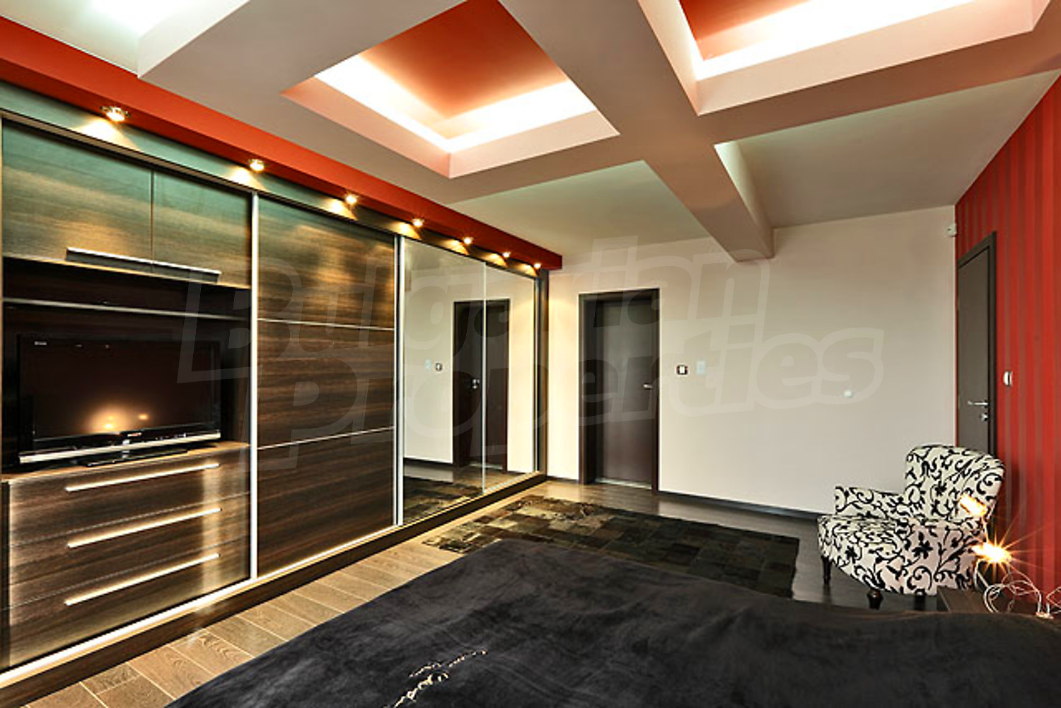 Gallery Picture 12