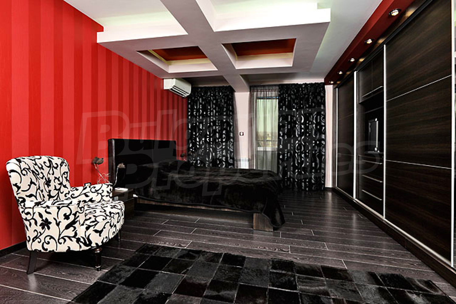 Gallery Picture 13