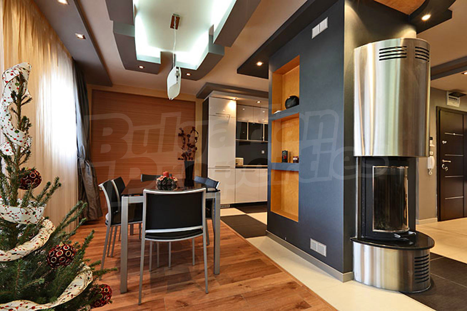 Gallery Picture 2