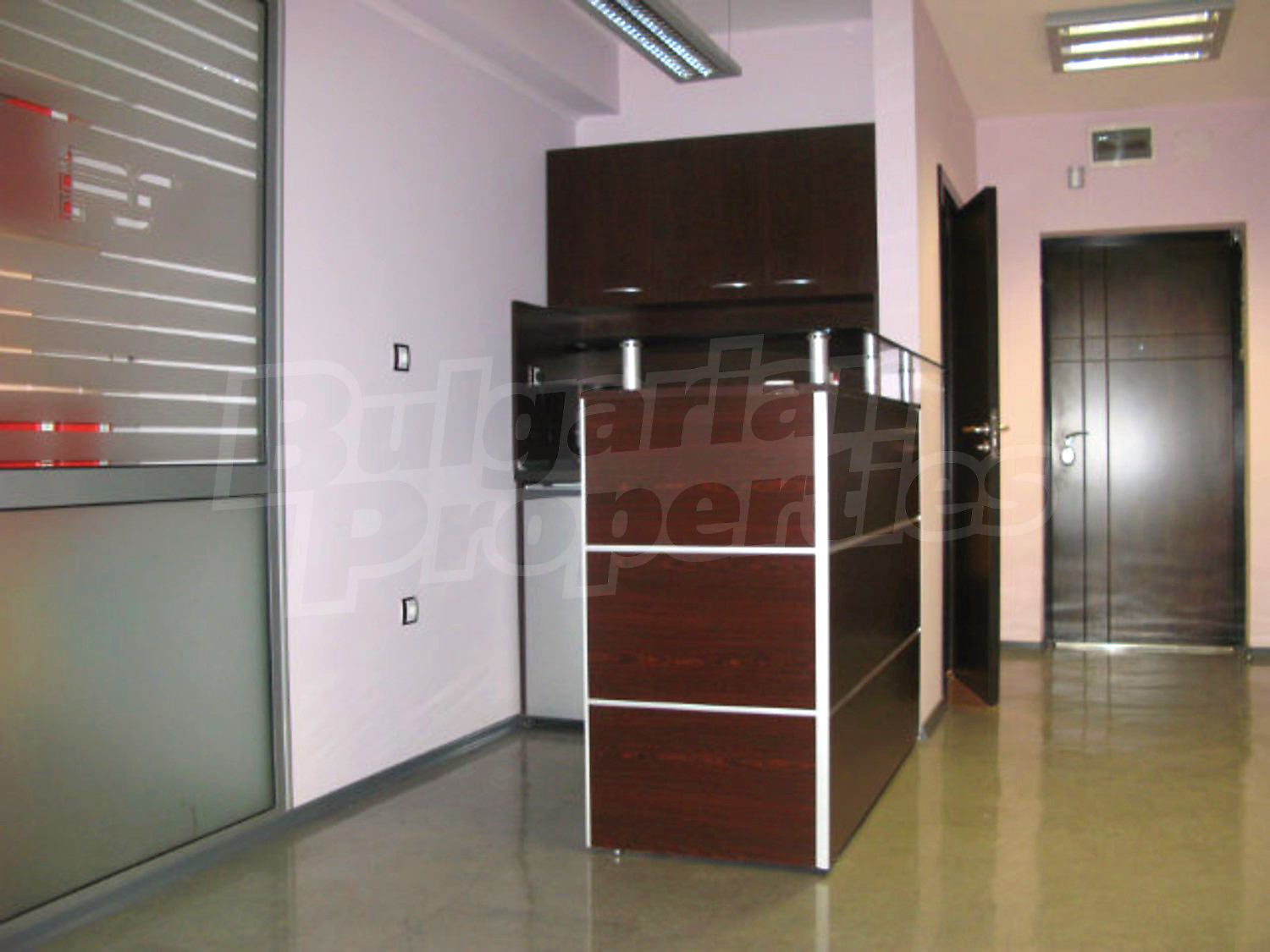 Gallery Picture 13