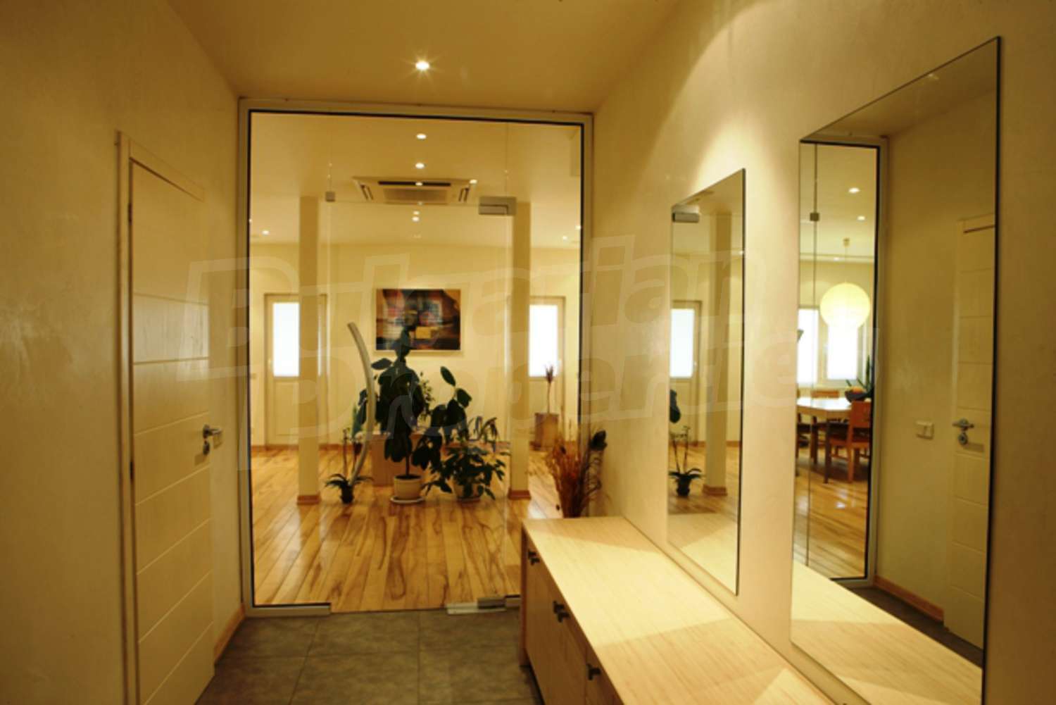 Gallery Picture 18