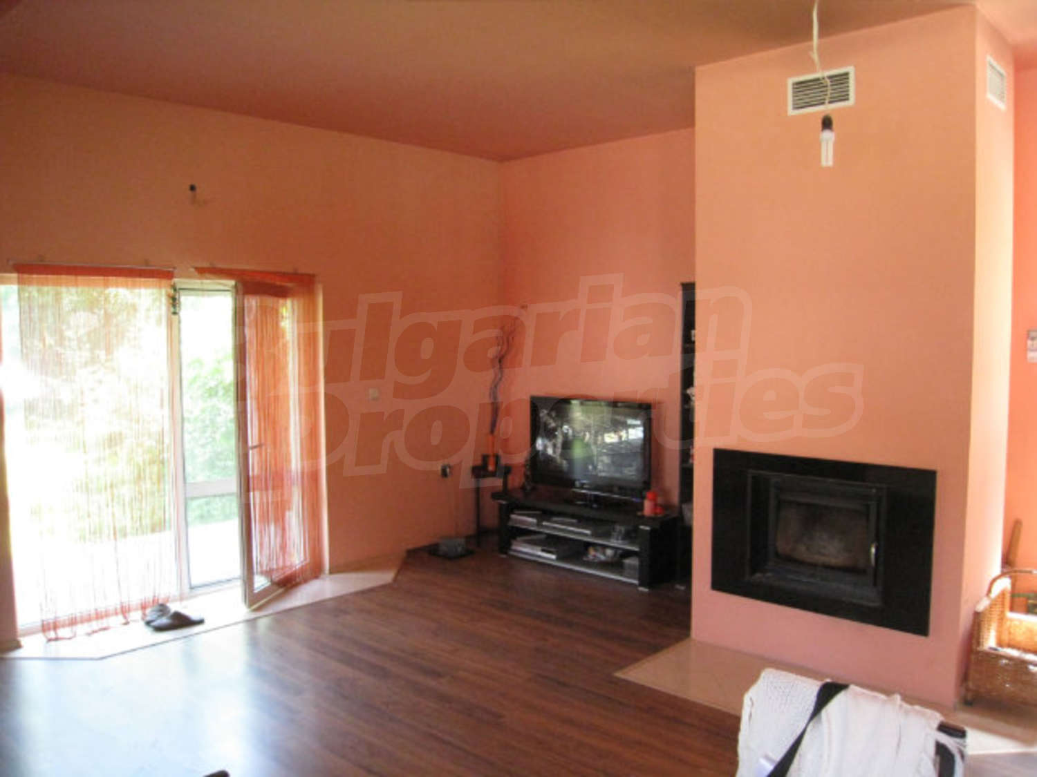 Gallery Picture 16