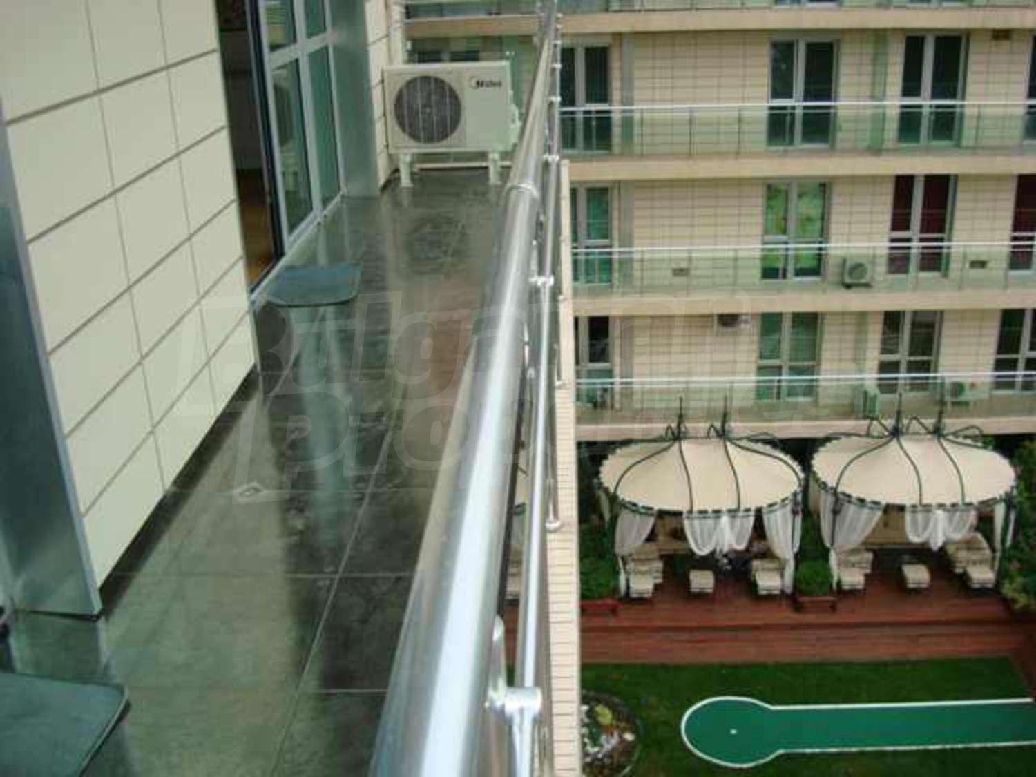 Gallery Picture 6