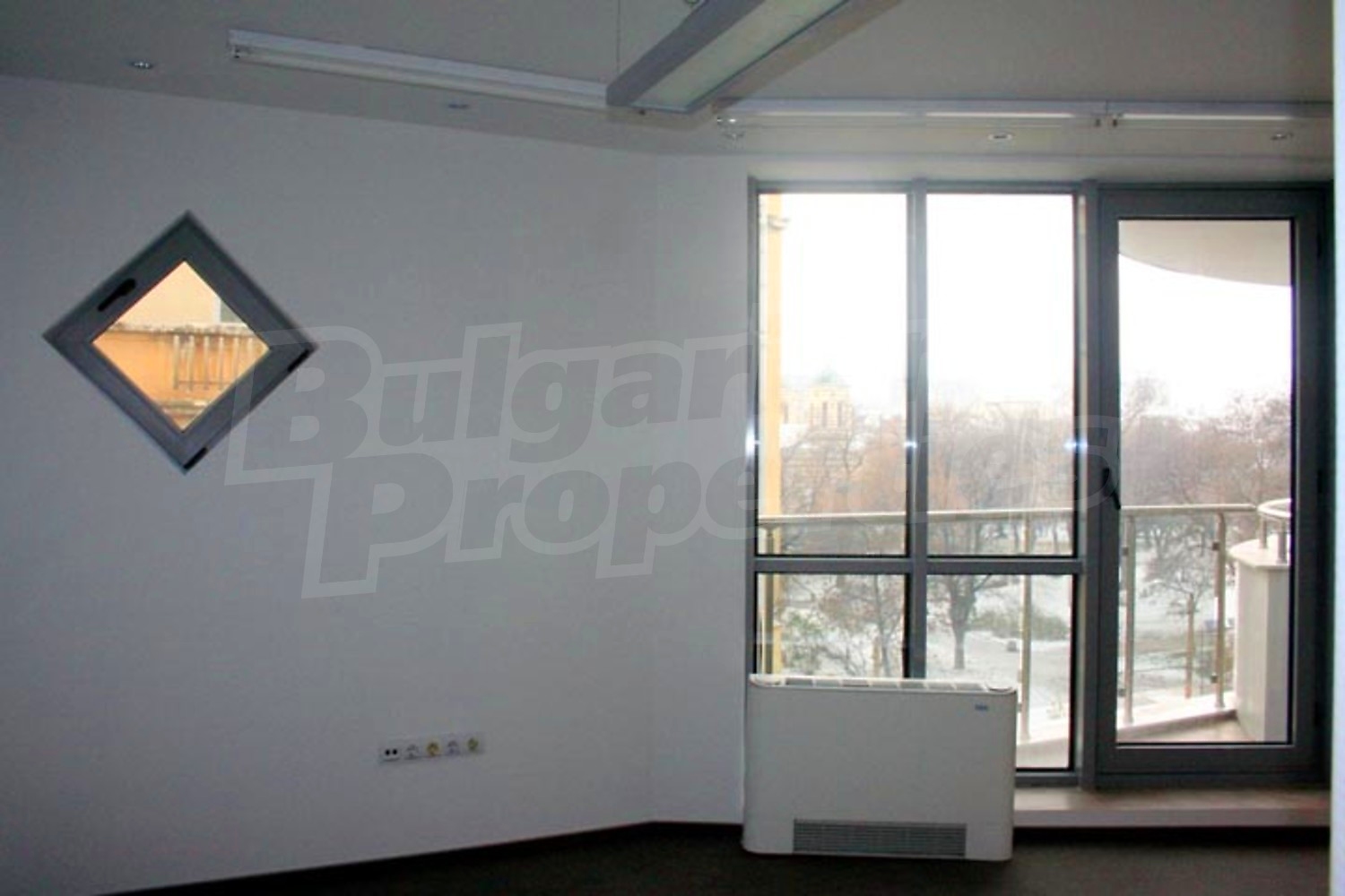 Gallery Picture 8