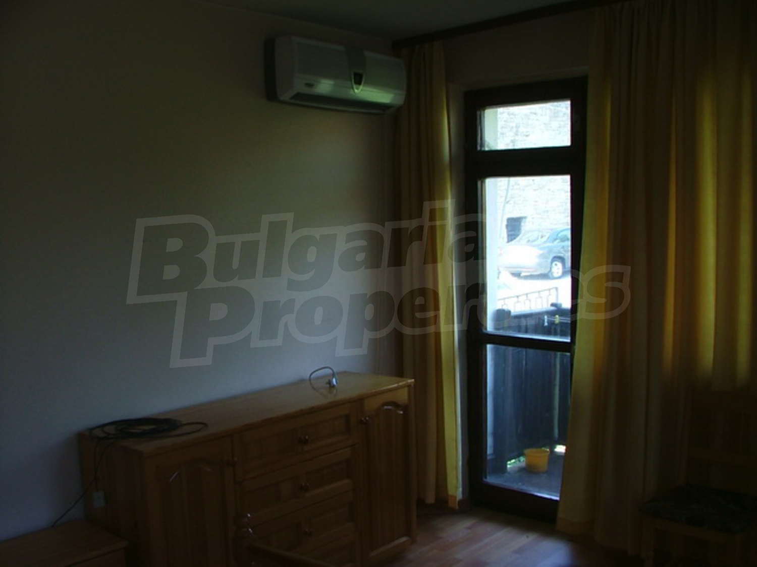 Gallery Picture 6