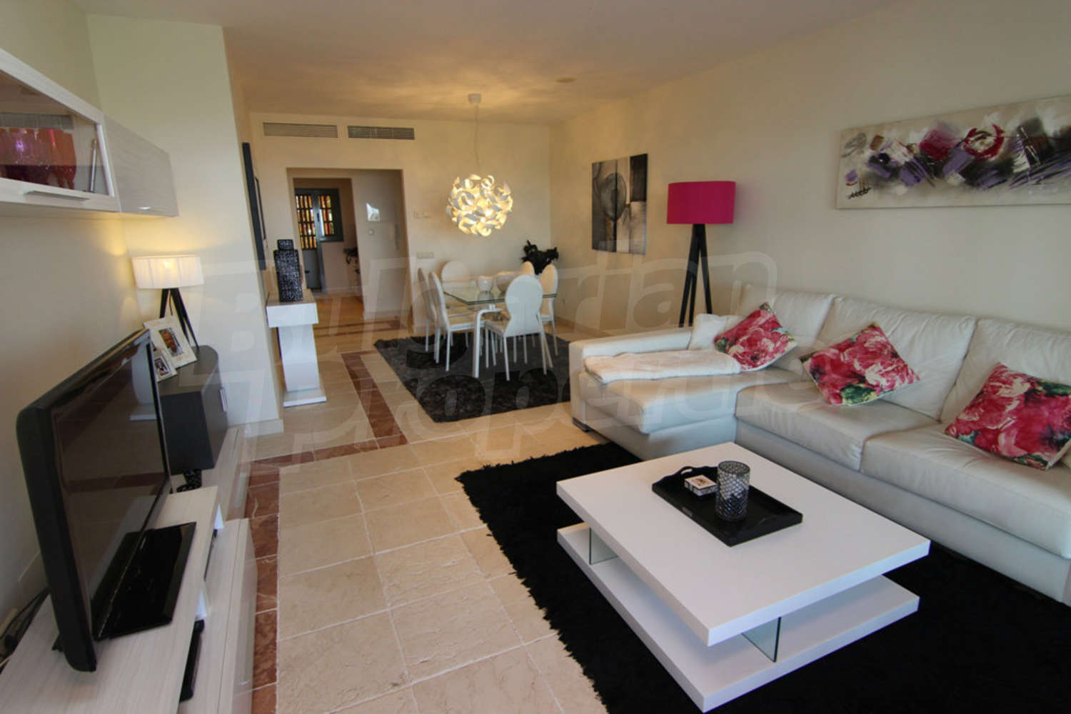 Gallery Picture 10