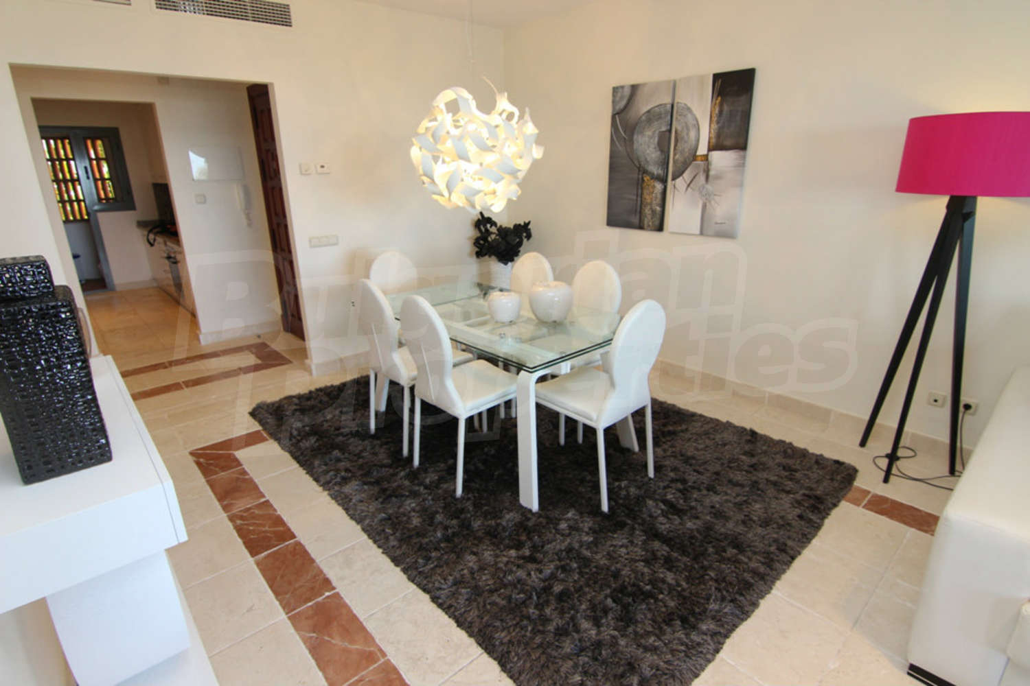 Gallery Picture 11