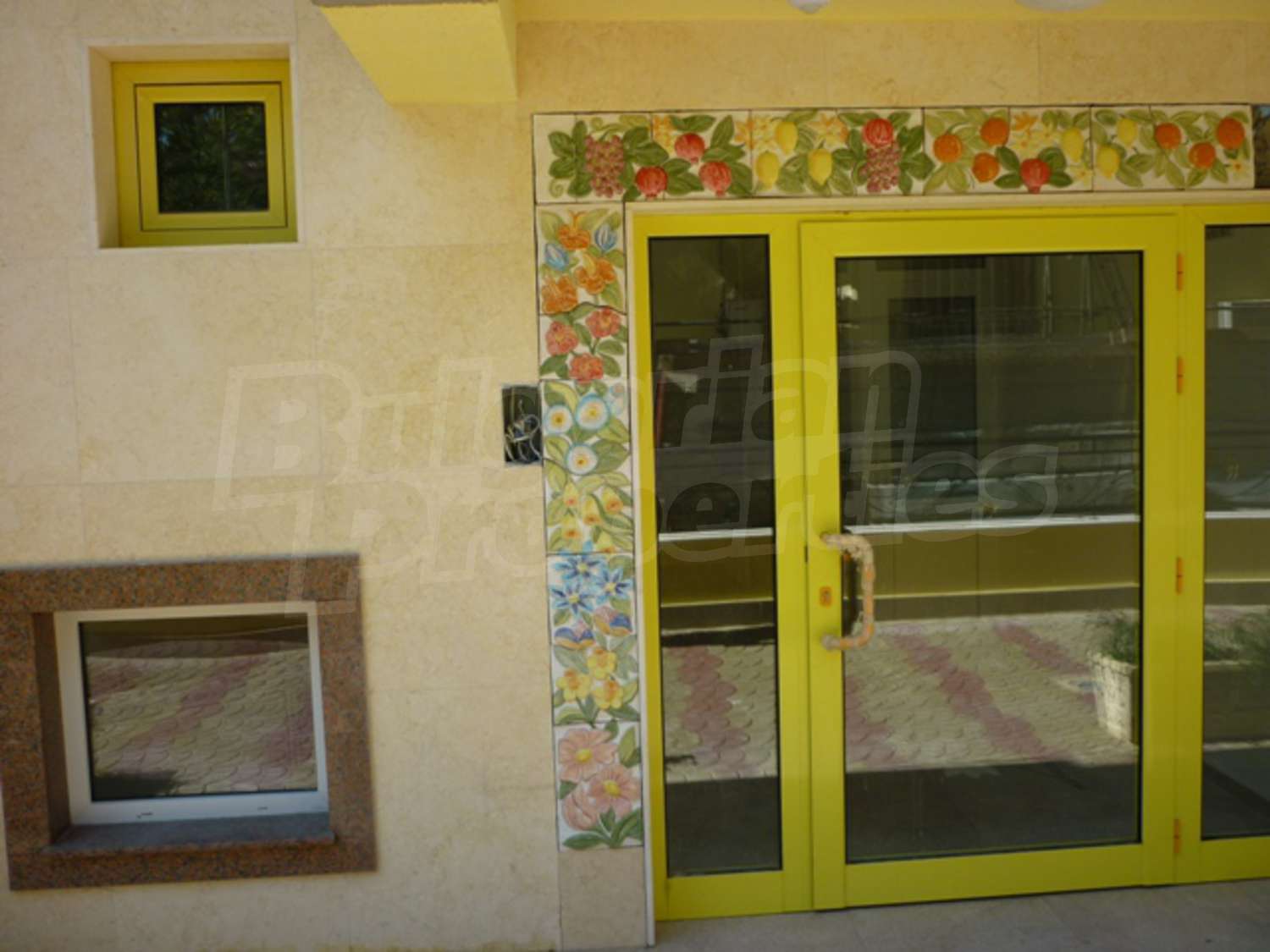 Gallery Picture 12