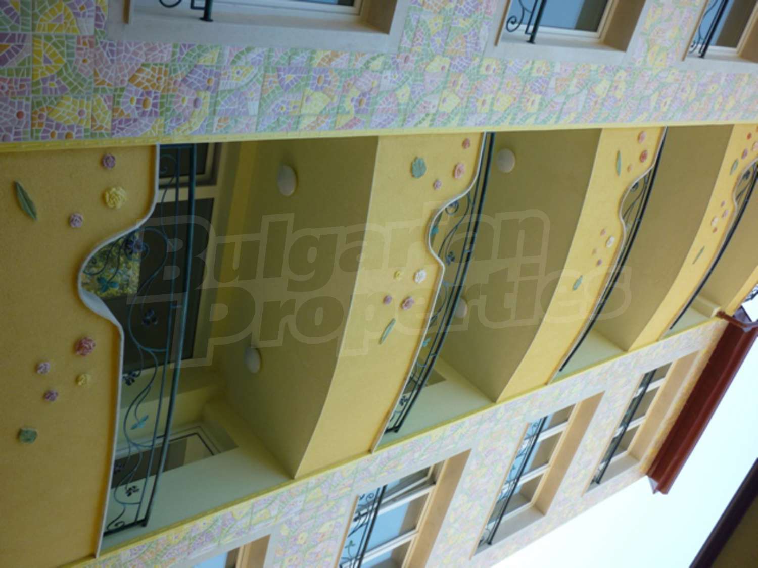 Gallery Picture 6