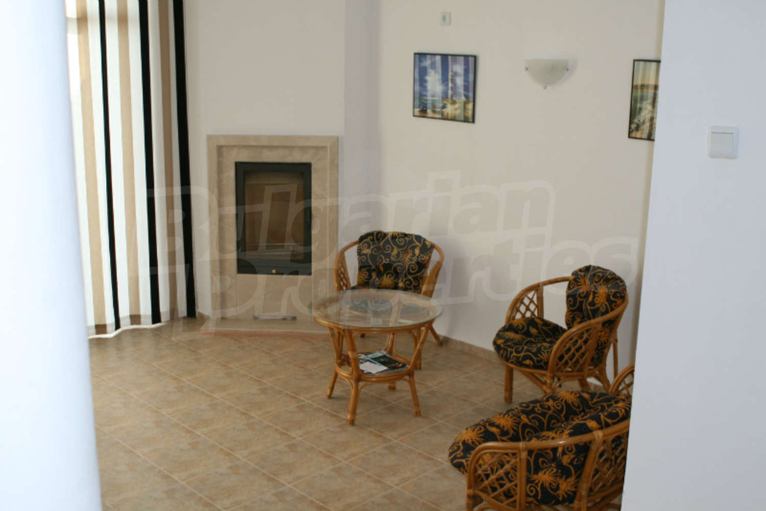 Gallery Picture 10