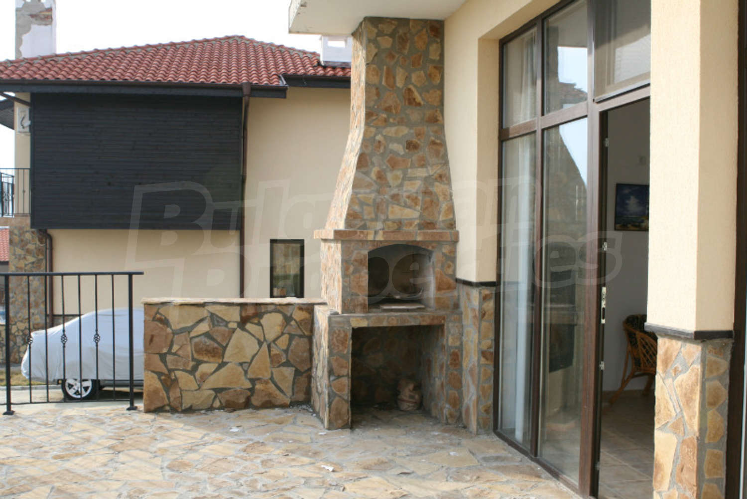 Gallery Picture 6