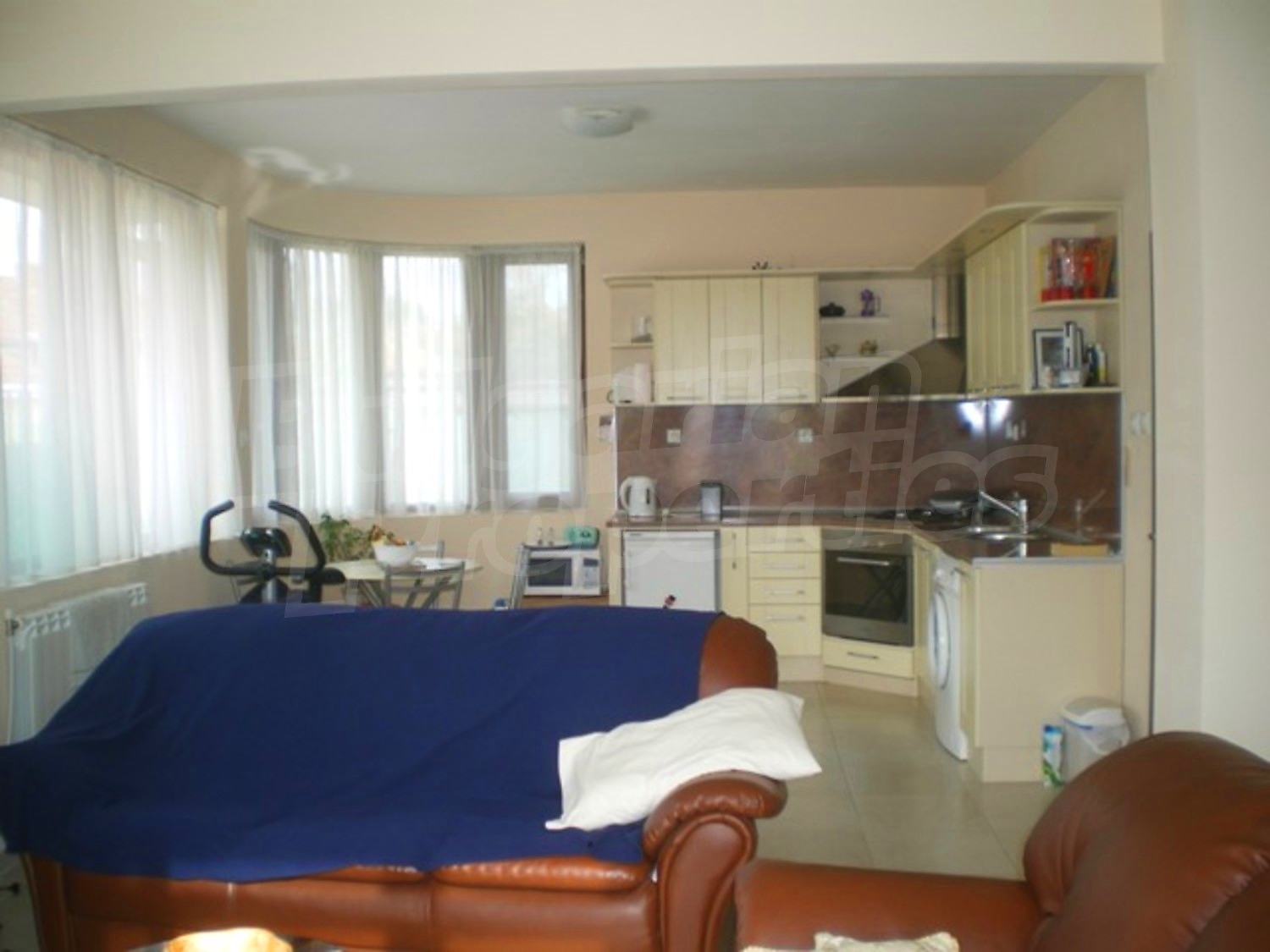 Gallery Picture 6