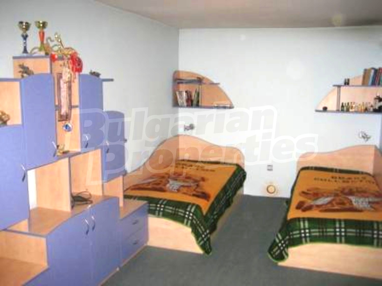 Gallery Picture 13