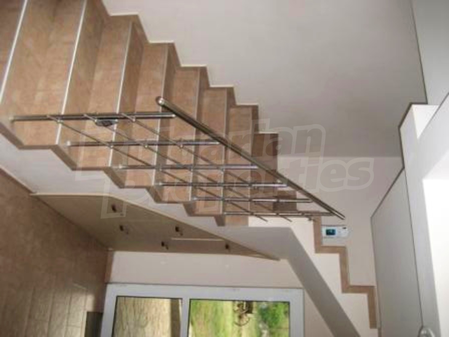 Gallery Picture 8